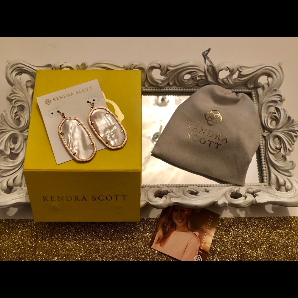 Kendra Scott | Elle Earrings |